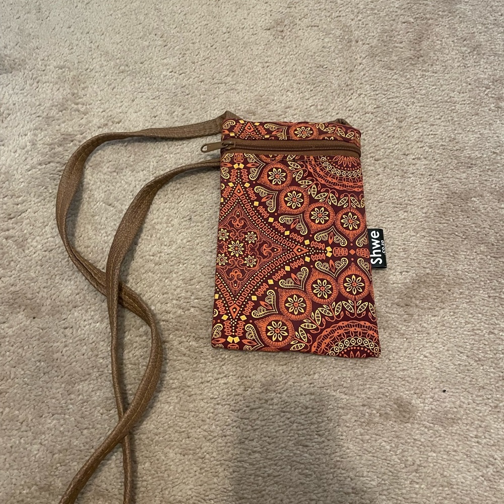 Small cross body bag